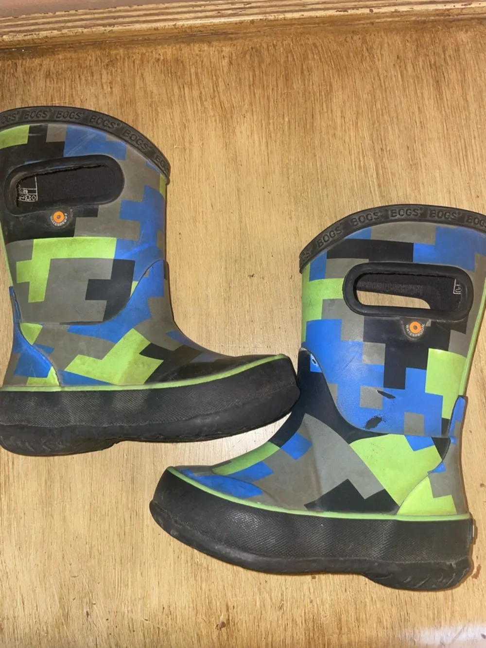 BOGS Unisex- Little Kid Camo Child Kids' Rain Boot sz 7